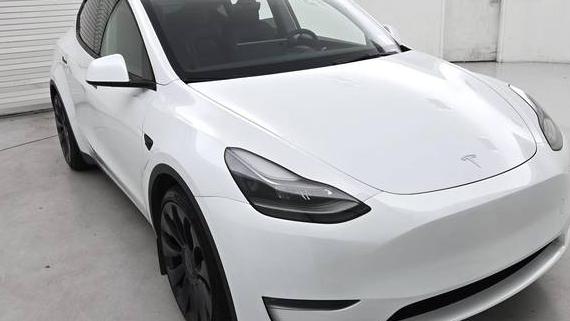 TESLA MODEL Y 2023 7SAYGDEF5PF706754 image